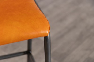 shoreditch-stool-honey-tan-seat